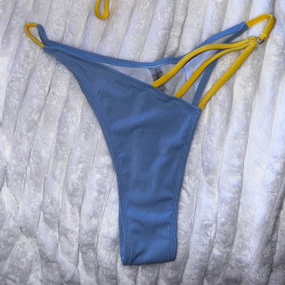 Blue & Yellow Bikini - Picture 6 of 7